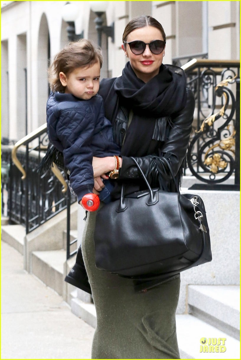 miranda kerr new years eve helicopter ride with flynn 063020592