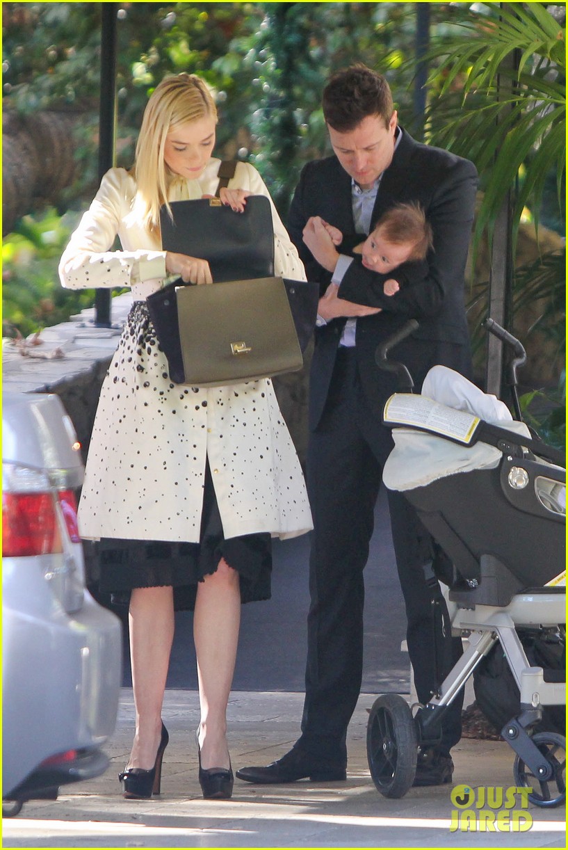 jaime king brunch date with kyle newman baby james 16
