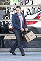 olivier martinez shops the post christmas sales with family 10