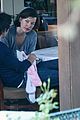 milla jovovich paul ws anderson enjoy lunch with ever 06