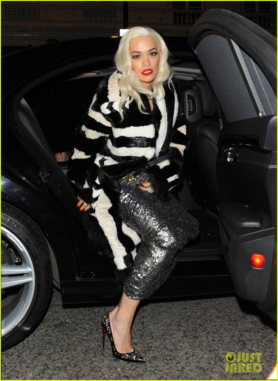 rita ora steps out after fifty shades casting news 043004095