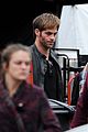 chris pine sports bruised bloodied face for horrible bosses 2 04