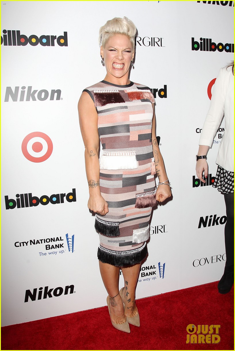 pink billboard women in music event with carey hart 083009183