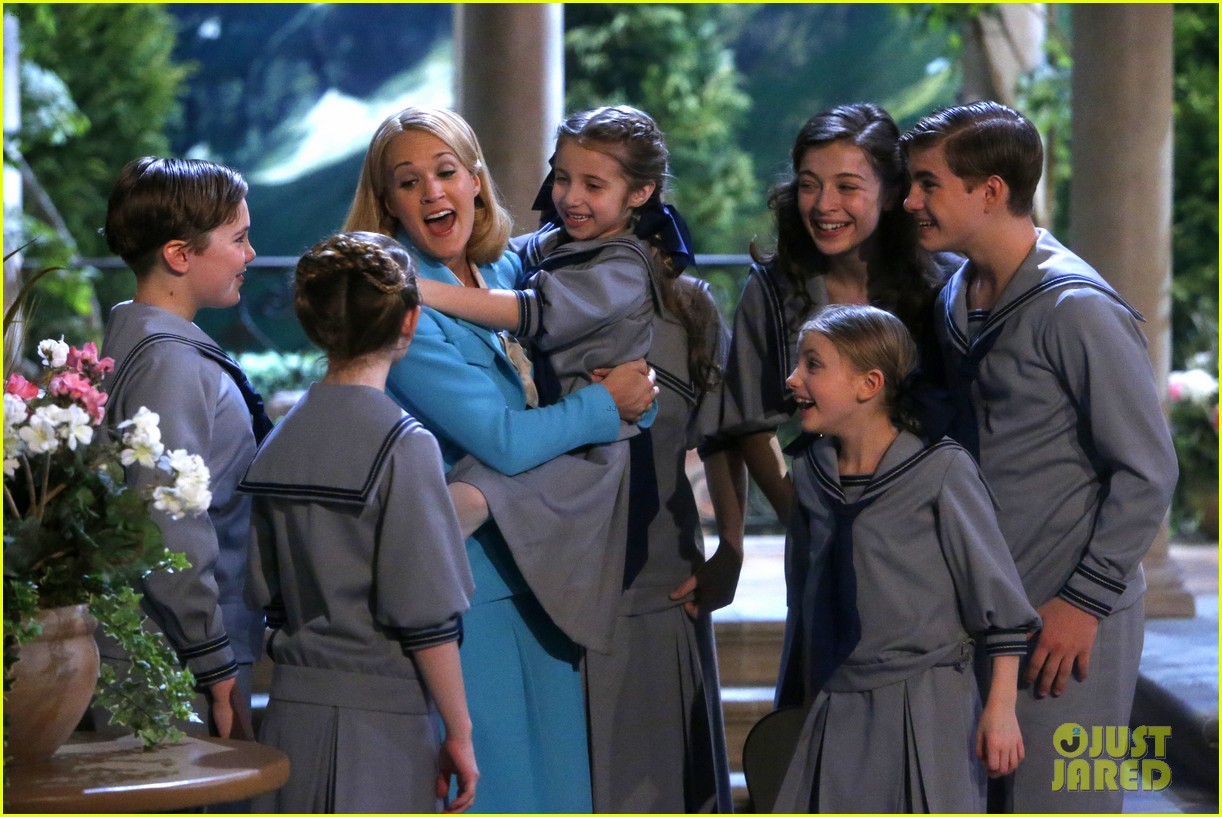 sound of music live watch all performance videos here 15