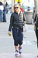 reese witherspoon spends sunday with her gal pal 16