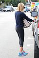 reese witherspoon rocks her skinny jeans while out with tennessee 09