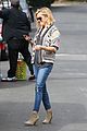 reese witherspoon rocks her skinny jeans while out with tennessee 18