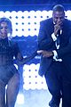 beyonce jay z drunk in love at grammys 2014 watch now 21