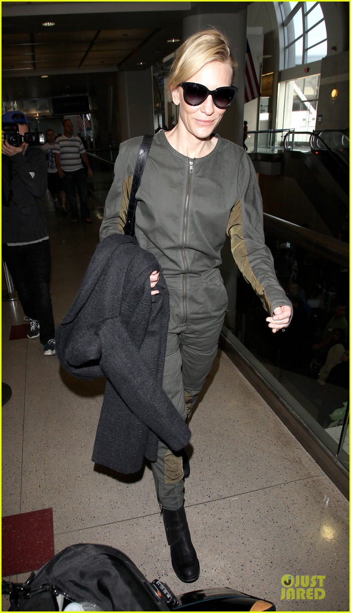 cate blanchett lax arrival after nyfcc awards ceremony 163024738