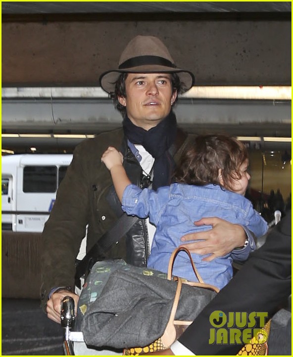 orlando bloom brings flynn to los angeles after his 3rd bday 11