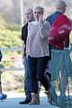 britney spears sports wedding band at jaydens game 05