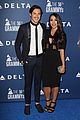 kaley cuoco ryan sweeting delta airlines pre grammy party 04
