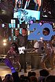 miley cyrus new years eve 2014 performance watch now 17