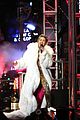 miley cyrus new years eve 2014 performance watch now 20