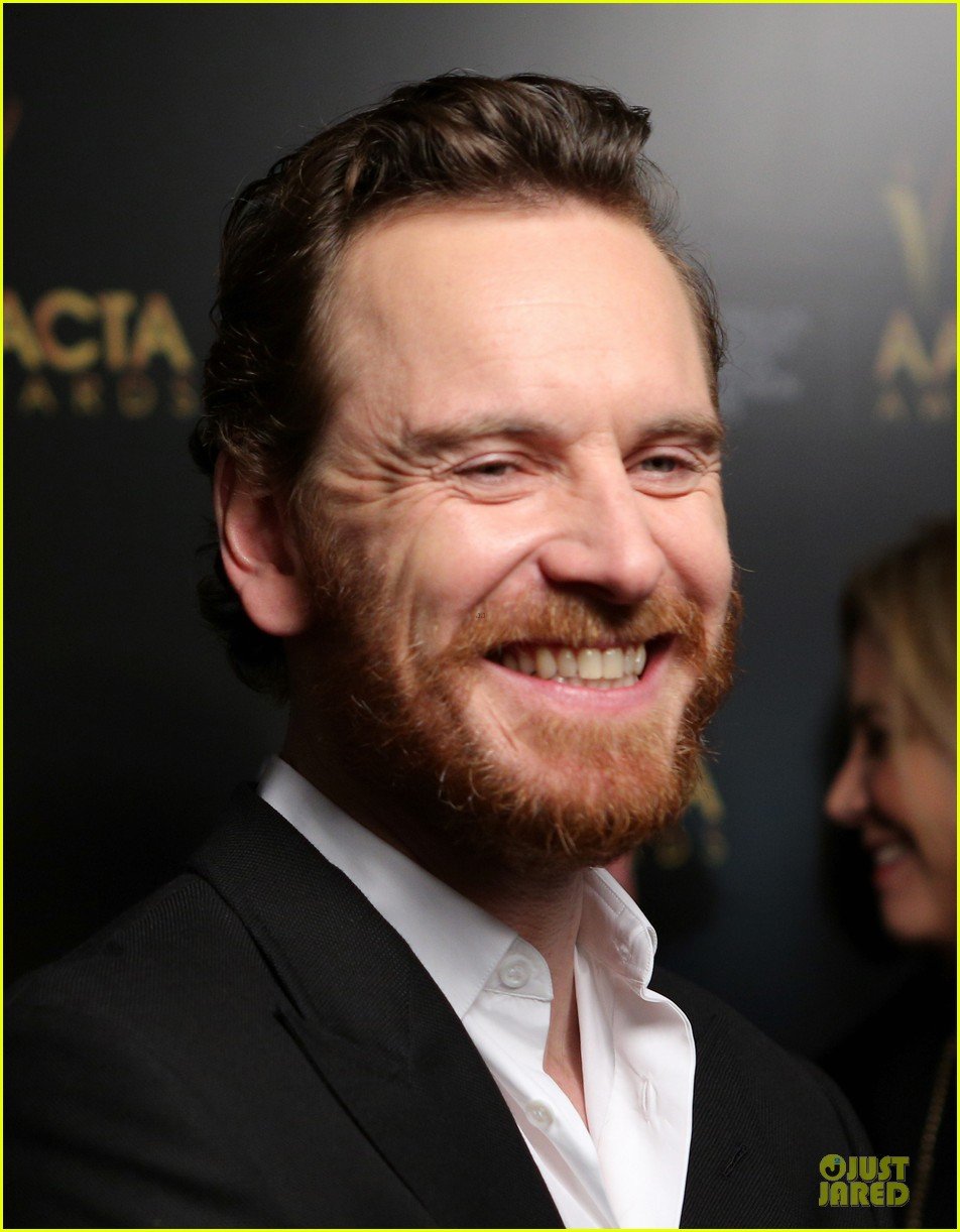 michael fassbender chiwetel ejiofor winners at aacta awards 2014 17