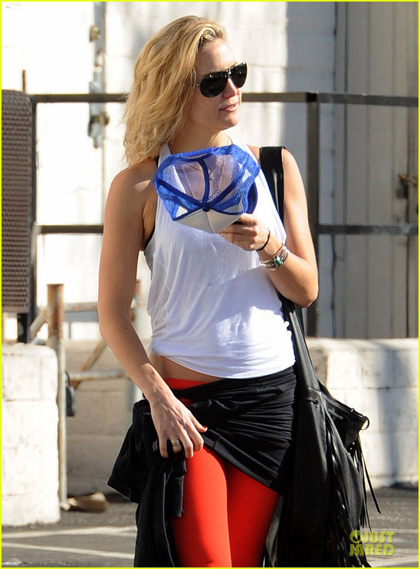 kate hudson new year eve workout 08