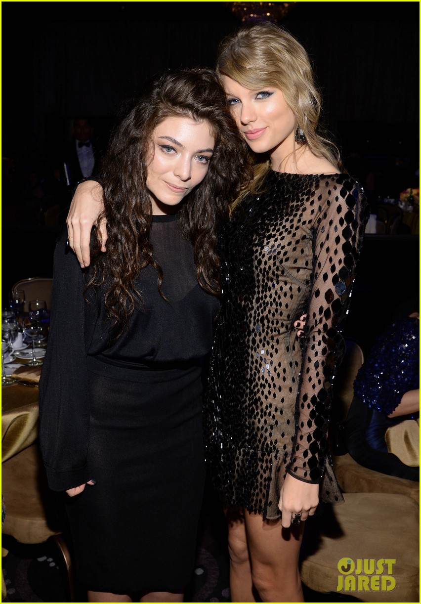 lorde meets up with taylor swift at clive davis pre grammys gala 2014 113040416