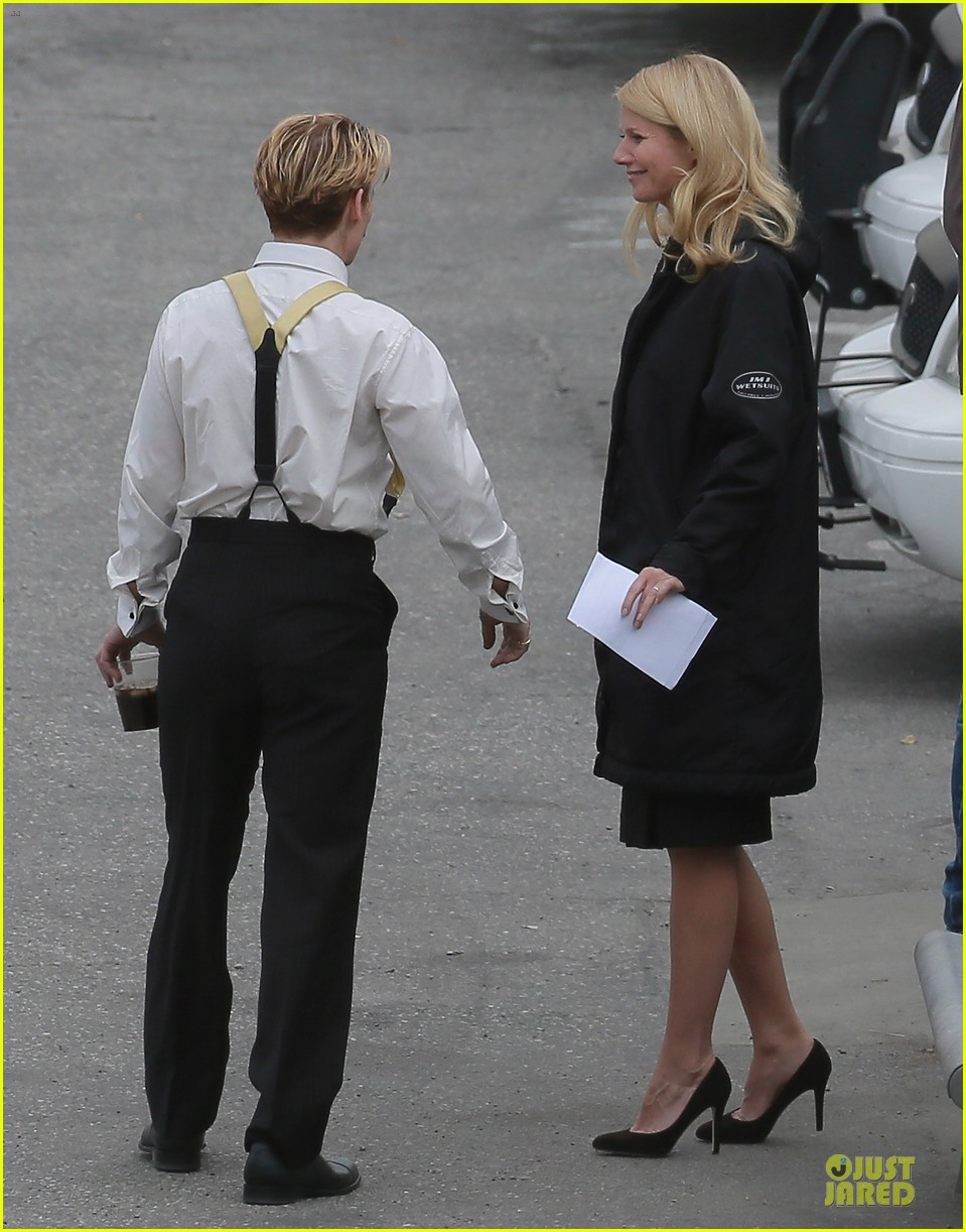 Paltrow 'Mortdecai' Scenes with Johnny Depp! Photo 3024814