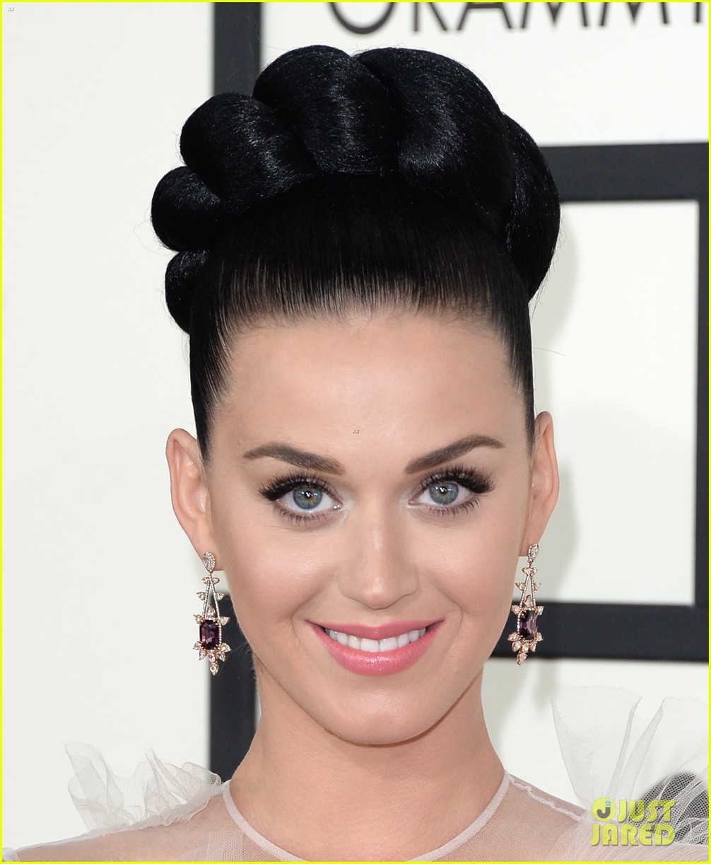 katy perry grammys 2014 red carpet 203041059