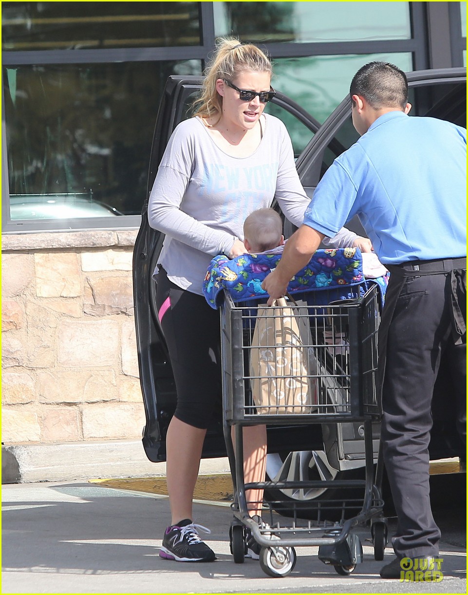 busy philipps my day is ruined after seeing a dead dog 073042362
