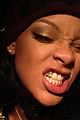 rihanna shows off gold tooth on instagram 05