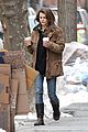 keri russell matthew rhys get in bed together for the americans 19