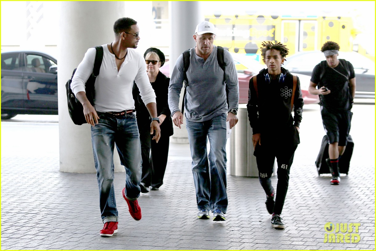 buff will smith takes jaden out of town 05