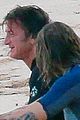 charlize theron sean penn relax on the beach in hawaii 11