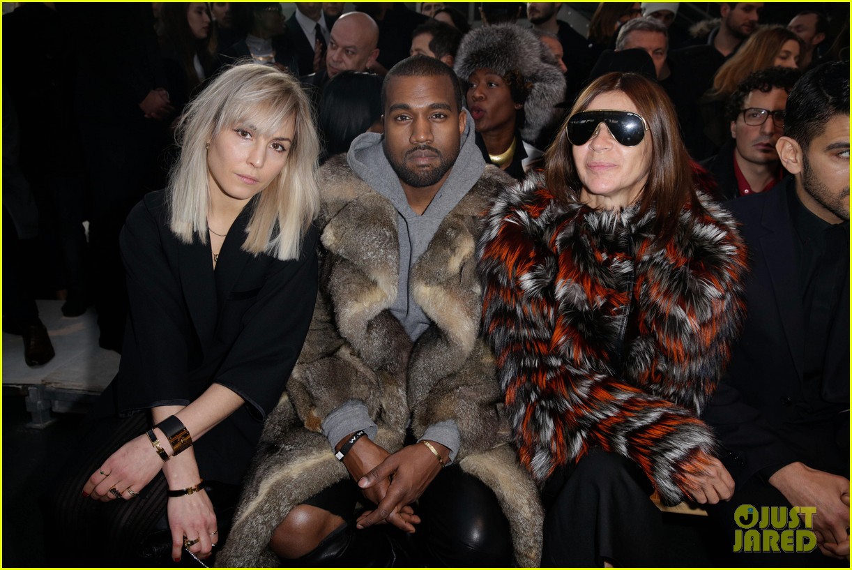 kanye west noomi rapace givenchy fashion show 073033631