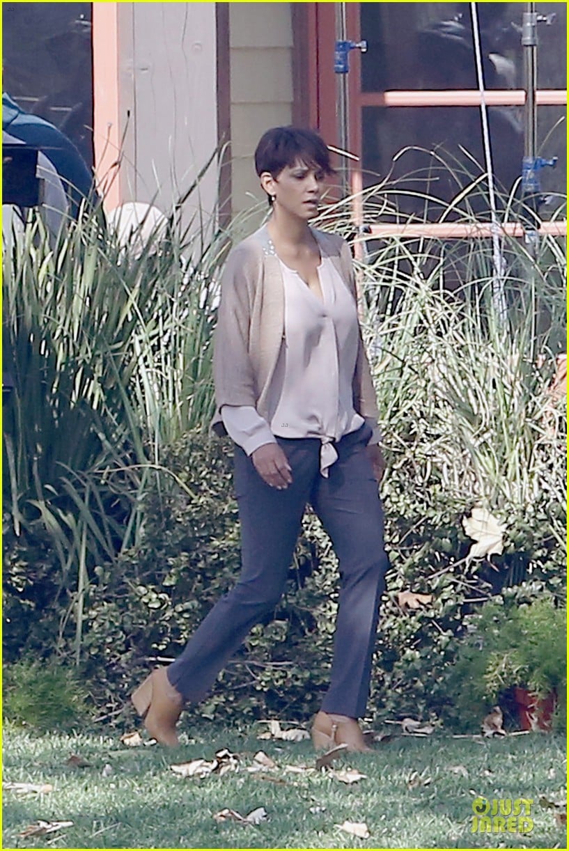 halle berry spends valentines day filming extant with goran visnjic 083053729