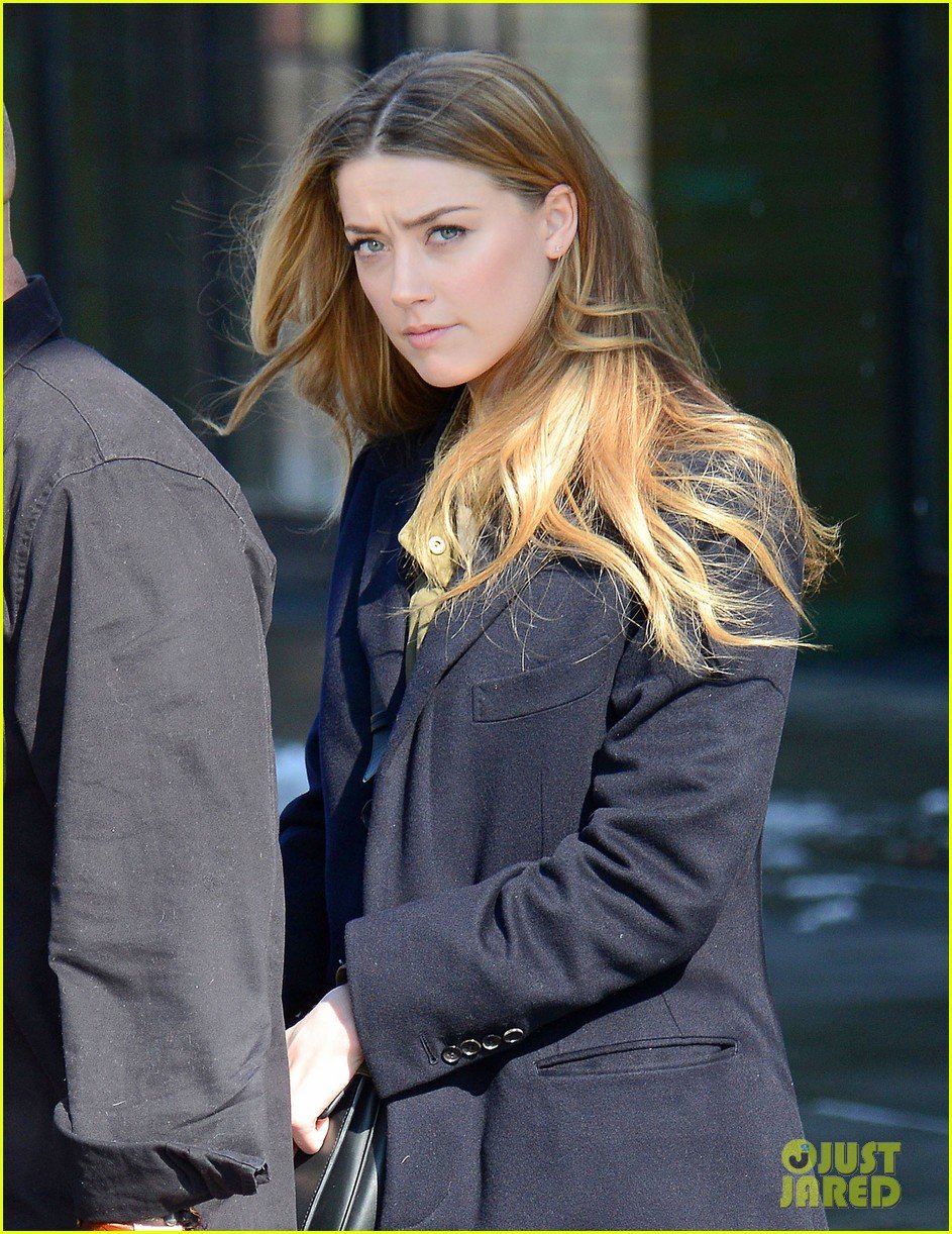amber heard steps out sans johnny depp on valentines day 043054103