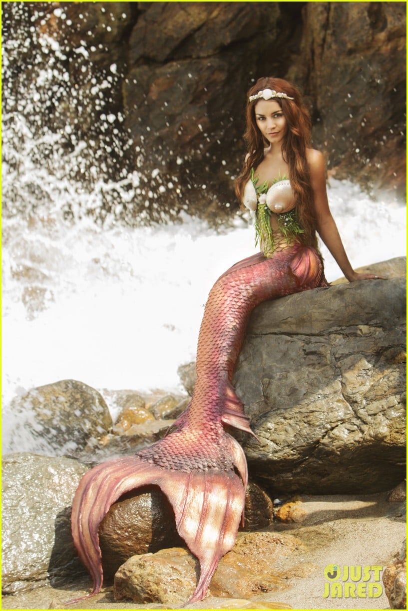 vanessa hudgens makes a splash as a sexy mermaid 033057595