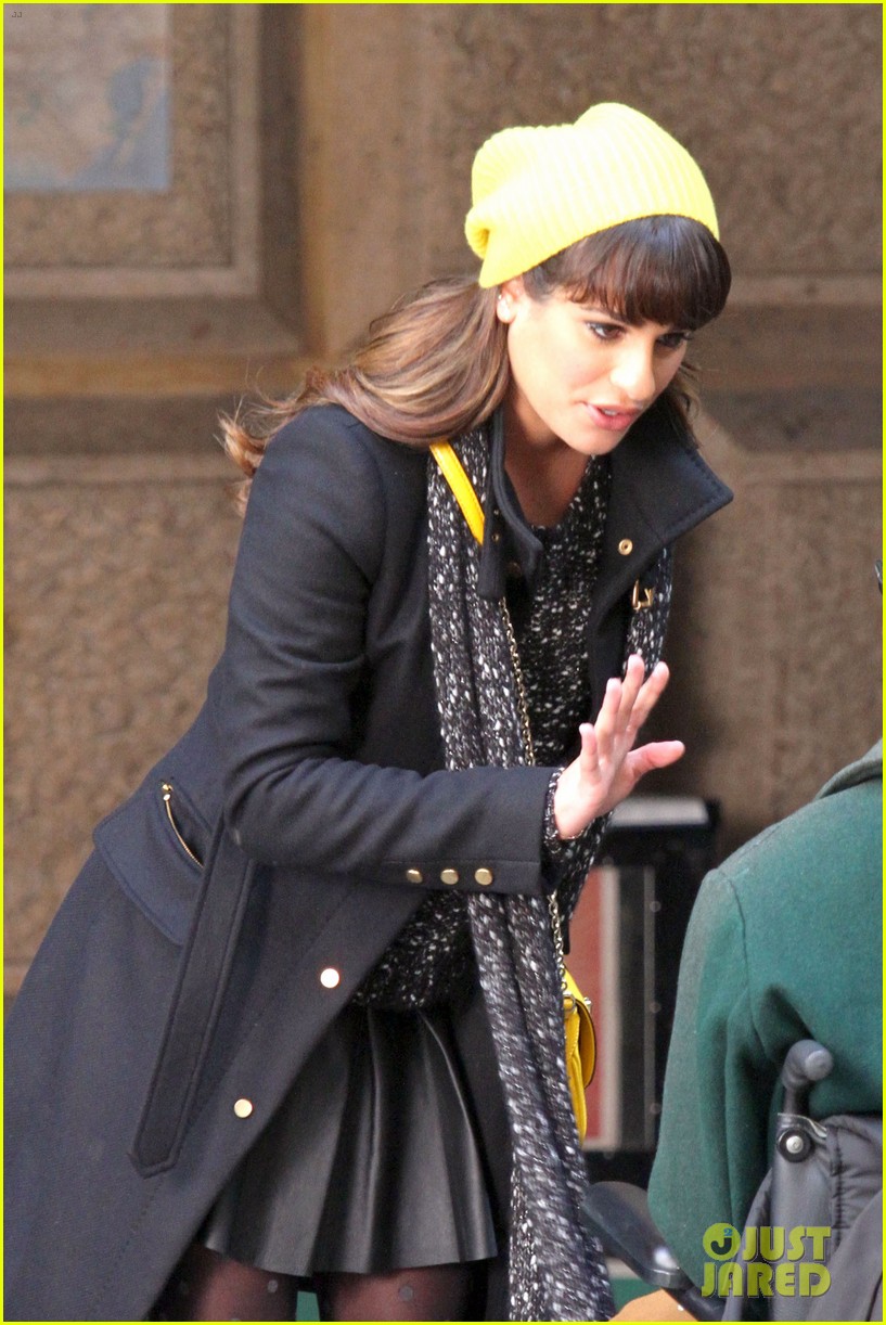 lea michele films glee new york scenes with kevin mchale 18