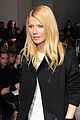 gwyneth paltrow takes selfie with reese witherspoon at boss women show 04