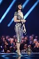 katy perry wows in second outfit at brit awards 2014 02