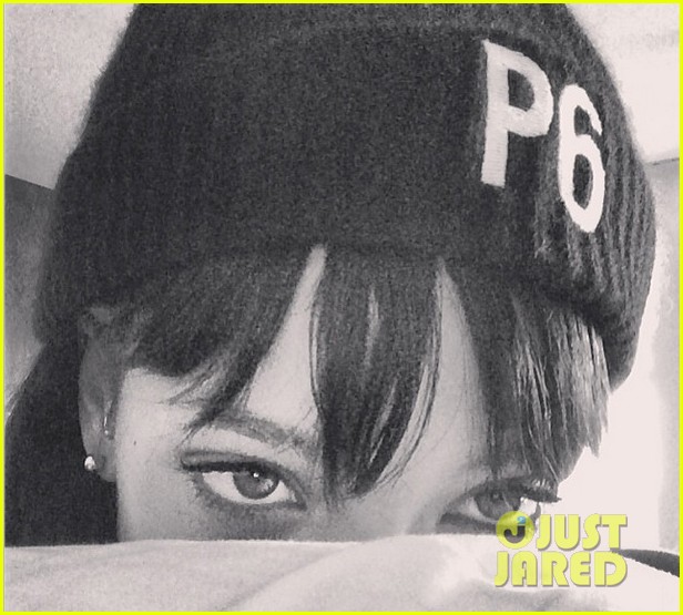 rihanna supports p6 campaign against russias anti gay laws 023054987