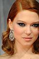 lea seydoux shows blue is the warmest color at baftas 2014 12