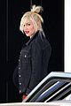 gwen stefani looks about ready to pop in brentwood 02