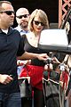 taylor swift wears her signature color to dance class 04