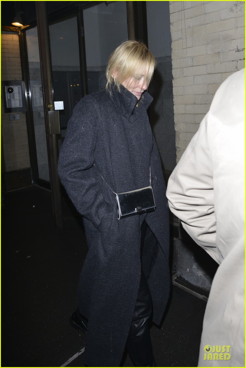 justin theroux cate blanchett visit mimi odonnell after philip seymour hoffman death 04