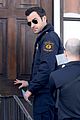 justin theroux looks mighty fine in his police uniform 14