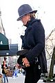 jennifer aniston uses fedora to blend in with nyc 02