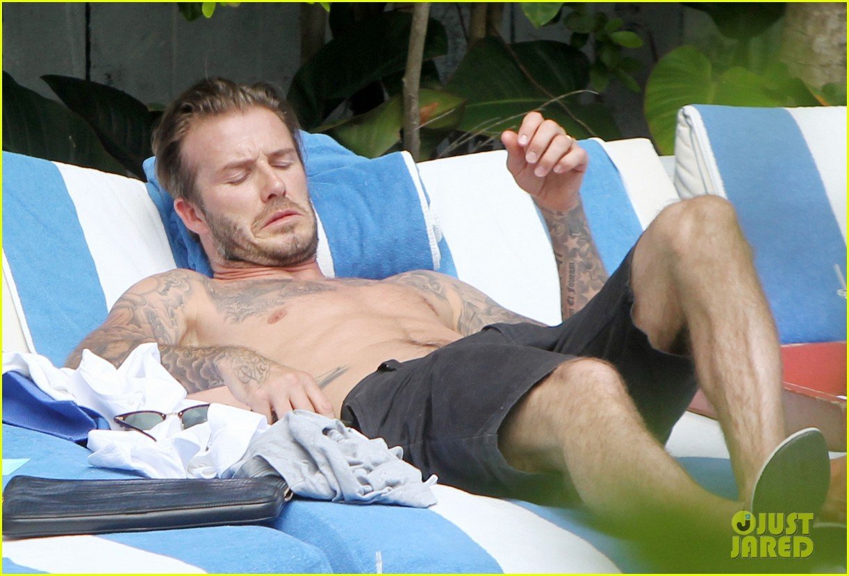 shirtless pictures of david beckham is quite the friday treat 153080579