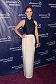 izzy caplan beth behrs get glam for a night at sardis 03