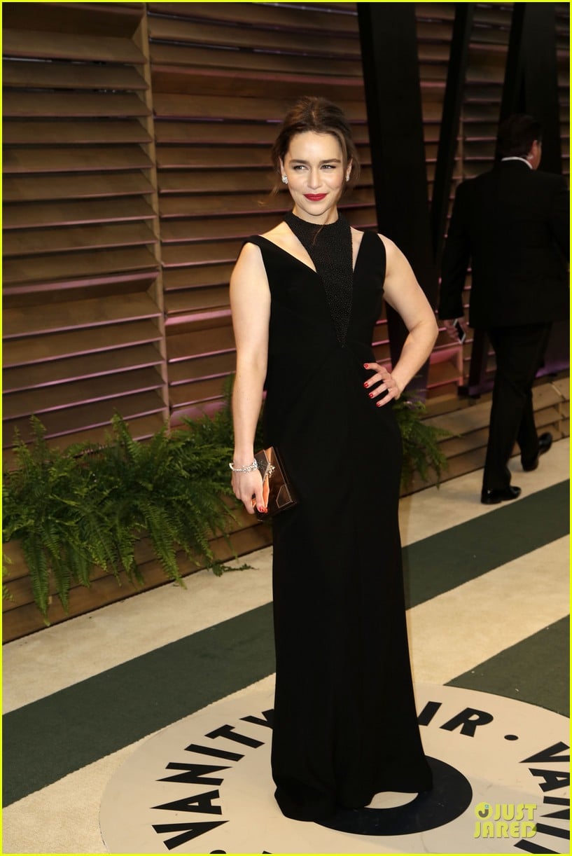 emilia clarke wows with an intricate neckline at vanity fair oscars party 2014 033064245