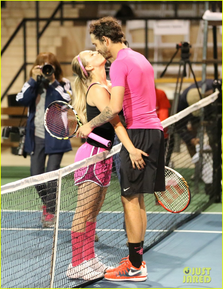 kaley cuoco ryan sweeting compete in tennis match end game with a sweet smooch 113077005