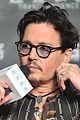 johnny depp confirms engagement chick ring 02