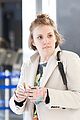 lena dunham allison williams fly out of lax 02