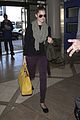 lena dunham allison williams fly out of lax 05
