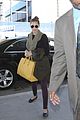 lena dunham allison williams fly out of lax 10